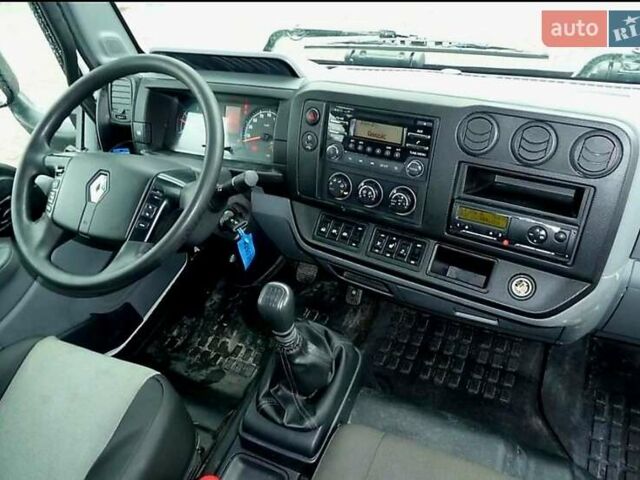 Белый Рено D-Series, объемом двигателя 2.95 л и пробегом 480 тыс. км за 23000 $, фото 7 на Automoto.ua