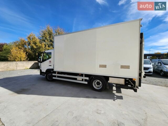 Белый Рено D-Series, объемом двигателя 3 л и пробегом 327 тыс. км за 38155 $, фото 14 на Automoto.ua