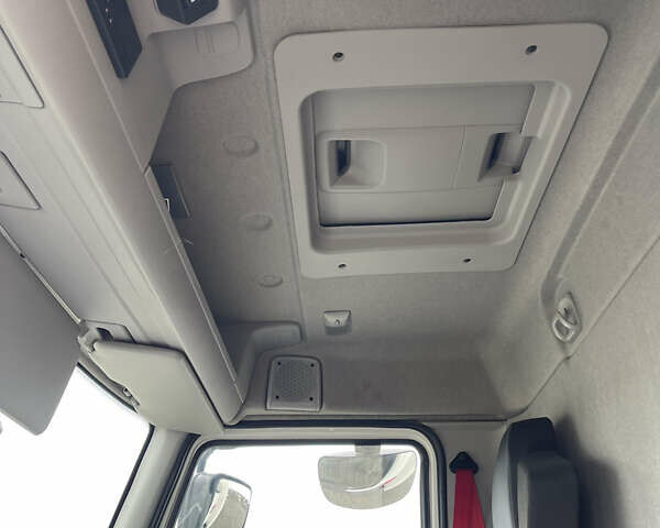 Рено D-Series, объемом двигателя 5.2 л и пробегом 307 тыс. км за 30900 $, фото 26 на Automoto.ua