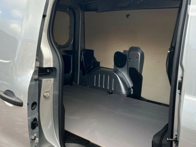 Рено Express Van, объемом двигателя 1.46 л и пробегом 0 тыс. км за 20314 $, фото 11 на Automoto.ua
