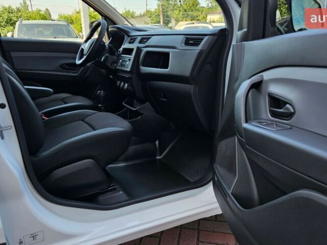 Рено Express Van, объемом двигателя 1.46 л и пробегом 0 тыс. км за 22271 $, фото 16 на Automoto.ua