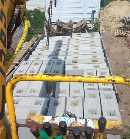 Белый Рено JP, объемом двигателя 12.02 л и пробегом 462 тыс. км за 30000 $, фото 32 на Automoto.ua