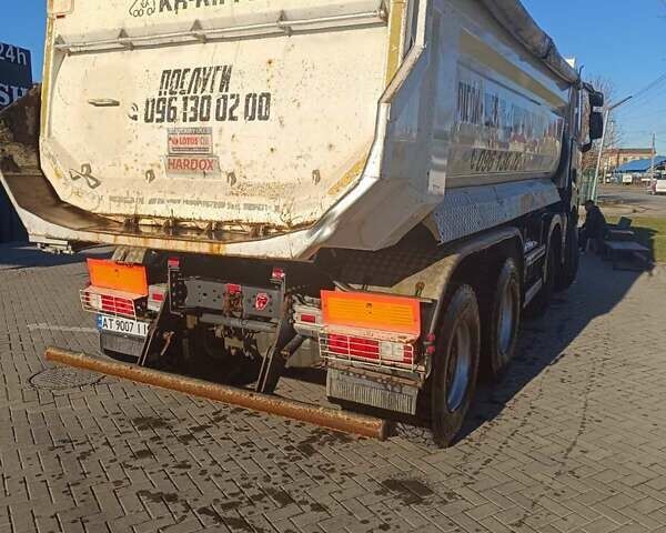 Белый Рено K-Series, объемом двигателя 10.84 л и пробегом 270 тыс. км за 83999 $, фото 3 на Automoto.ua