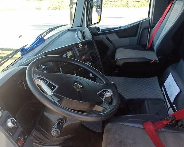 Белый Рено K-Series, объемом двигателя 10.84 л и пробегом 272 тыс. км за 84100 $, фото 15 на Automoto.ua