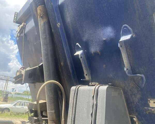 Рено K-Series, об'ємом двигуна 12.9 л та пробігом 178 тис. км за 82000 $, фото 7 на Automoto.ua