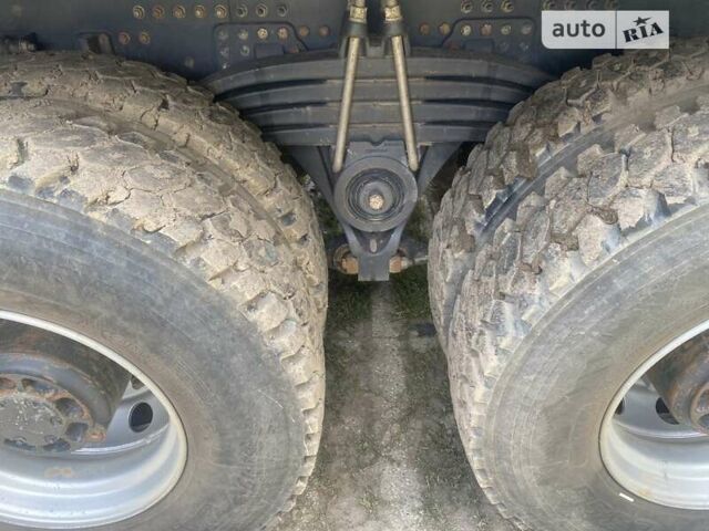Рено K-Series, об'ємом двигуна 12.9 л та пробігом 178 тис. км за 82000 $, фото 8 на Automoto.ua