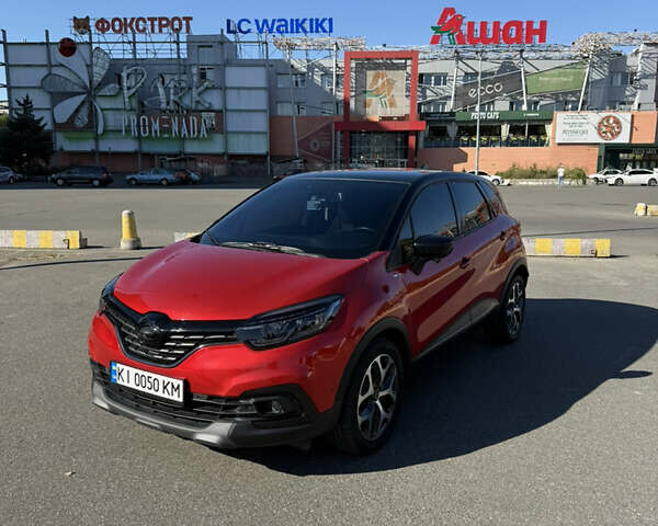 Рено Kaptur 2017 в Киеве на Automoto.ua Красный Рено Kaptur, объемом двигателя 1.46 л и пробегом 139 тыс. км за 13100 $, фото 1 на Automoto.ua
