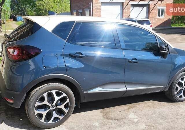 Синій Рено Kaptur, об'ємом двигуна 1.5 л та пробігом 25 тис. км за 15999 $, фото 2 на Automoto.ua