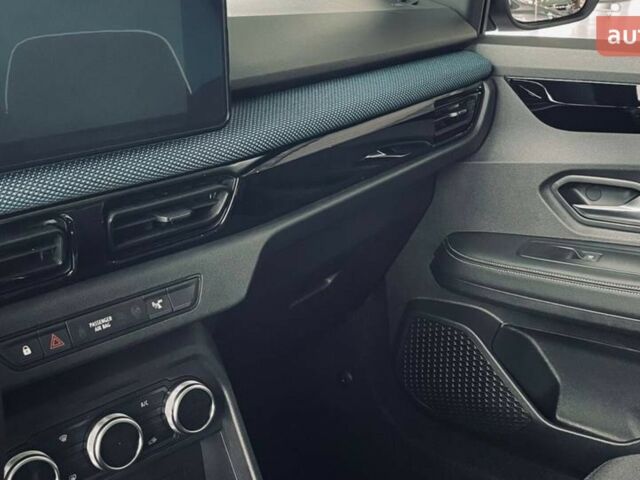 Рено Kardian, об'ємом двигуна 1 л та пробігом 0 тис. км за 22826 $, фото 17 на Automoto.ua