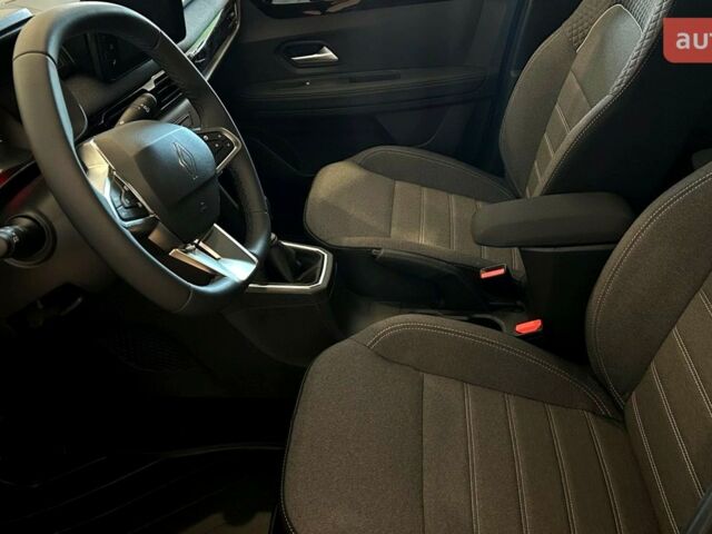Рено Kardian, объемом двигателя 1 л и пробегом 0 тыс. км за 20654 $, фото 8 на Automoto.ua