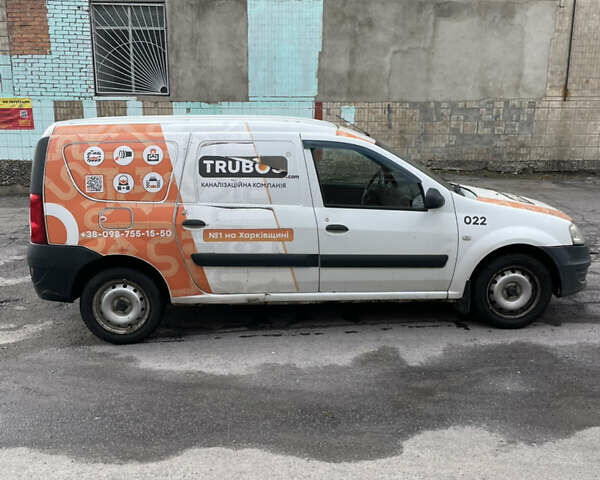 Рено Logan Van 2012 в Виннице на Automoto.ua Белый Рено Logan Van, объемом двигателя 1.6 л и пробегом 308 тыс. км за 3200 $, фото 3 на Automoto.ua