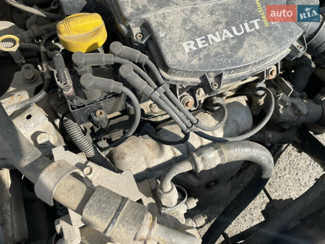 Білий Рено Logan Van, об'ємом двигуна 1.6 л та пробігом 263 тис. км за 3500 $, фото 12 на Automoto.ua