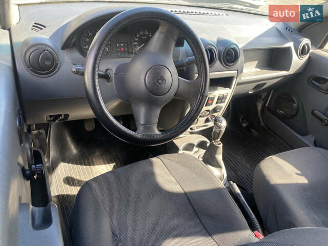 Рено Logan Van 2010 в Львове на Automoto.ua Белый Рено Logan Van, объемом двигателя 1.46 л и пробегом 325 тыс. км за 4000 $, фото 8 на Automoto.ua