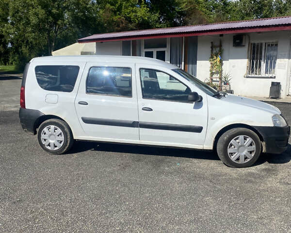 Рено Logan Van 2010 в Львове на Automoto.ua Белый Рено Logan Van, объемом двигателя 1.46 л и пробегом 325 тыс. км за 4000 $, фото 3 на Automoto.ua