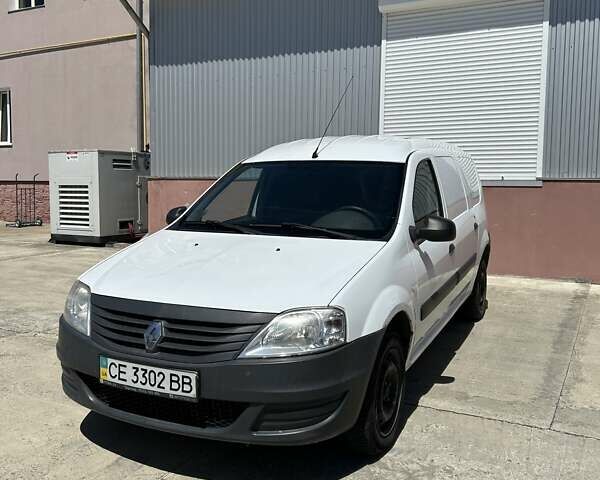 Белый Рено Logan Van, объемом двигателя 1.5 л и пробегом 183 тыс. км за 4000 $, фото 2 на Automoto.ua