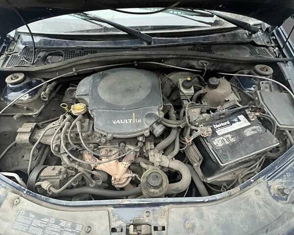 Синий Рено Logan Van, объемом двигателя 1.6 л и пробегом 362 тыс. км за 2800 $, фото 13 на Automoto.ua