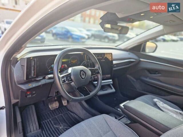 Білий Рено Megane E-Tech, об'ємом двигуна 0 л та пробігом 25 тис. км за 23000 $, фото 6 на Automoto.ua