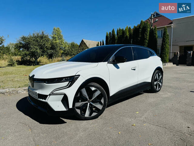 Білий Рено Megane E-Tech, об'ємом двигуна 0 л та пробігом 3 тис. км за 29500 $, фото 1 на Automoto.ua