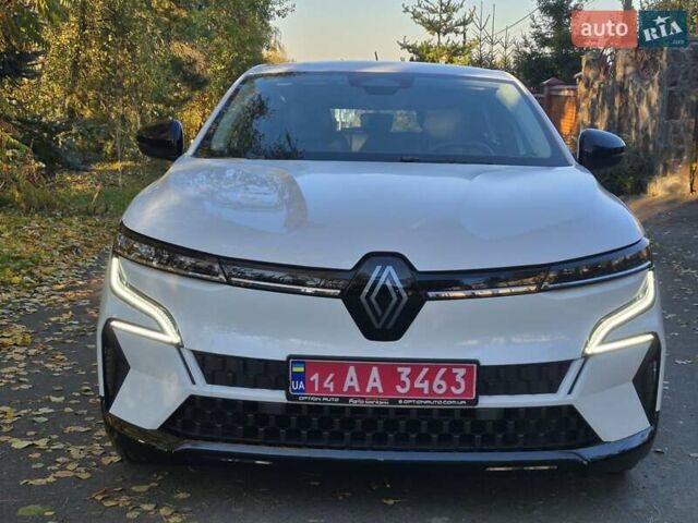 Рено Megane E-Tech 2023 в Львове на Automoto.ua Белый Рено Megane E-Tech, объемом двигателя 0 л и пробегом 7 тыс. км за 20431 $, фото 4 на Automoto.ua
