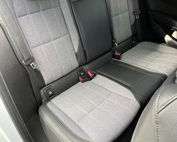 Рено Megane E-Tech 2023 в Дубно на Automoto.ua Белый Рено Megane E-Tech, объемом двигателя 0 л и пробегом 59 тыс. км за 22750 $, фото 29 на Automoto.ua