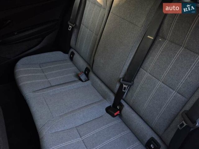 Рено Megane E-Tech 2023 в Львове на Automoto.ua Белый Рено Megane E-Tech, объемом двигателя 0 л и пробегом 7 тыс. км за 20431 $, фото 26 на Automoto.ua