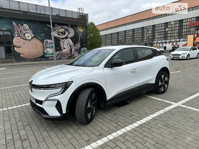 Білий Рено Megane E-Tech, об'ємом двигуна 0 л та пробігом 5 тис. км за 22500 $, фото 20 на Automoto.ua