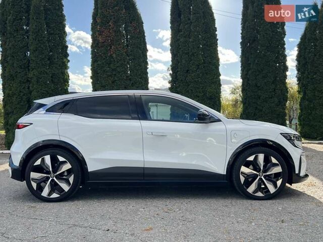 Рено Megane E-Tech 2023 в Дубно на Automoto.ua Белый Рено Megane E-Tech, объемом двигателя 0 л и пробегом 59 тыс. км за 22750 $, фото 1 на Automoto.ua
