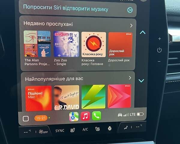 Белый Рено Megane E-Tech, объемом двигателя 0 л и пробегом 2 тыс. км за 24450 $, фото 60 на Automoto.ua