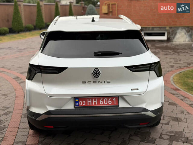 Білий Рено Megane E-Tech, об'ємом двигуна 0 л та пробігом 10 тис. км за 19700 $, фото 18 на Automoto.ua