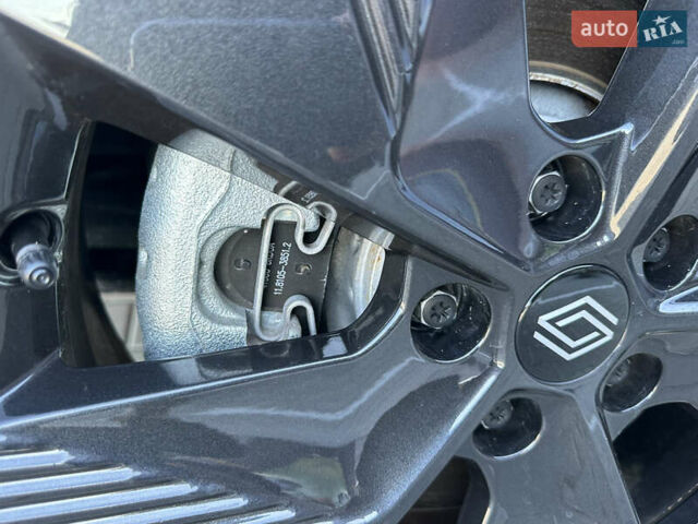 Білий Рено Megane E-Tech, об'ємом двигуна 0 л та пробігом 3 тис. км за 20500 $, фото 29 на Automoto.ua