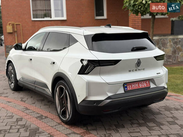 Білий Рено Megane E-Tech, об'ємом двигуна 0 л та пробігом 10 тис. км за 19700 $, фото 17 на Automoto.ua