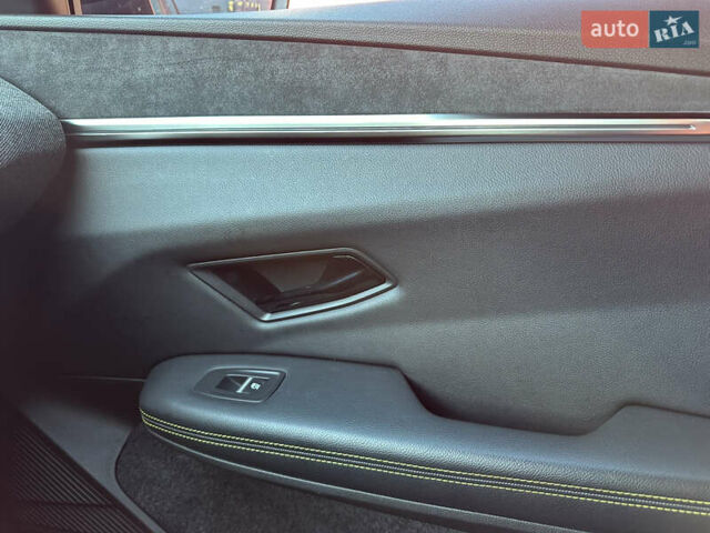 Білий Рено Megane E-Tech, об'ємом двигуна 0 л та пробігом 3 тис. км за 20500 $, фото 28 на Automoto.ua