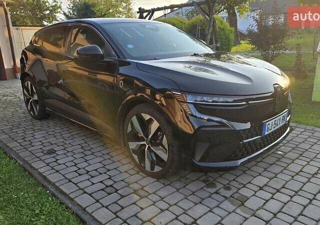 Чорний Рено Megane E-Tech, об'ємом двигуна 0 л та пробігом 103 тис. км за 19200 $, фото 2 на Automoto.ua