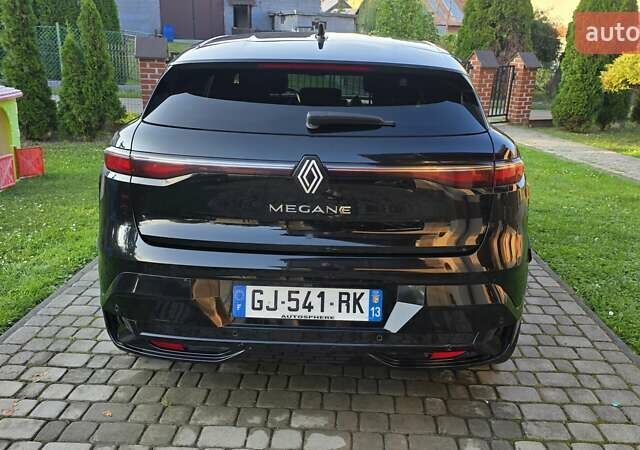 Чорний Рено Megane E-Tech, об'ємом двигуна 0 л та пробігом 103 тис. км за 19200 $, фото 5 на Automoto.ua