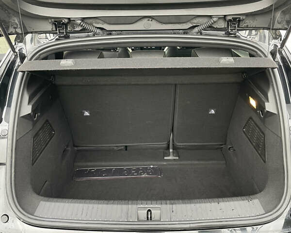 Чорний Рено Megane E-Tech, об'ємом двигуна 0 л та пробігом 111 тис. км за 21900 $, фото 20 на Automoto.ua