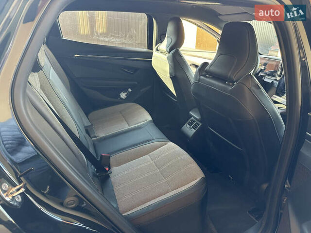 Черный Рено Megane E-Tech, объемом двигателя 0 л и пробегом 20 тыс. км за 19000 $, фото 10 на Automoto.ua