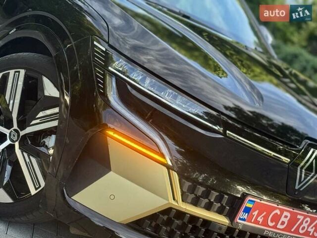 Чорний Рено Megane E-Tech, об'ємом двигуна 0 л та пробігом 4 тис. км за 14500 $, фото 11 на Automoto.ua