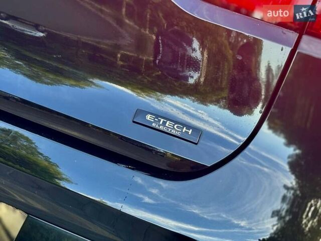 Чорний Рено Megane E-Tech, об'ємом двигуна 0 л та пробігом 4 тис. км за 14500 $, фото 49 на Automoto.ua