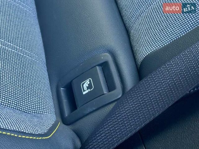 Чорний Рено Megane E-Tech, об'ємом двигуна 0 л та пробігом 4 тис. км за 14500 $, фото 84 на Automoto.ua