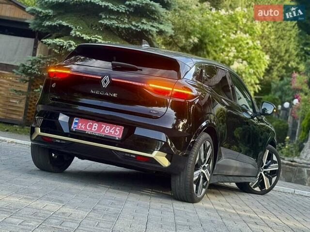 Чорний Рено Megane E-Tech, об'ємом двигуна 0 л та пробігом 4 тис. км за 14500 $, фото 39 на Automoto.ua