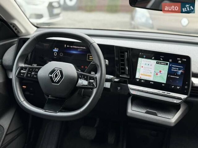 Черный Рено Megane E-Tech, объемом двигателя 0 л и пробегом 72 тыс. км за 21999 $, фото 13 на Automoto.ua