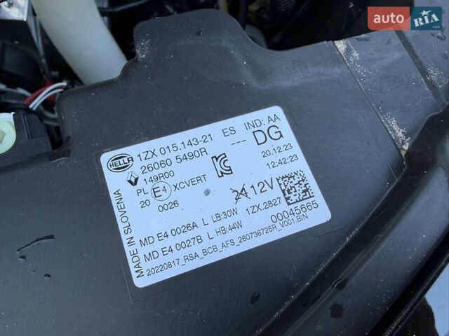 Черный Рено Megane E-Tech, объемом двигателя 0 л и пробегом 4 тыс. км за 22900 $, фото 32 на Automoto.ua