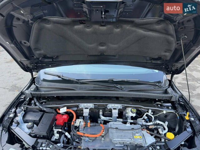 Черный Рено Megane E-Tech, объемом двигателя 0 л и пробегом 4 тыс. км за 22900 $, фото 30 на Automoto.ua