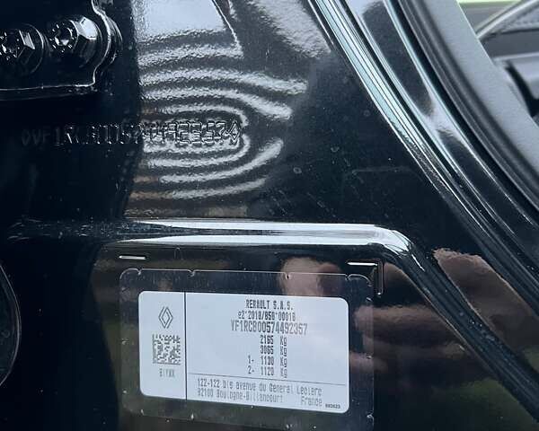 Черный Рено Megane E-Tech, объемом двигателя 0 л и пробегом 6 тыс. км за 28250 $, фото 50 на Automoto.ua