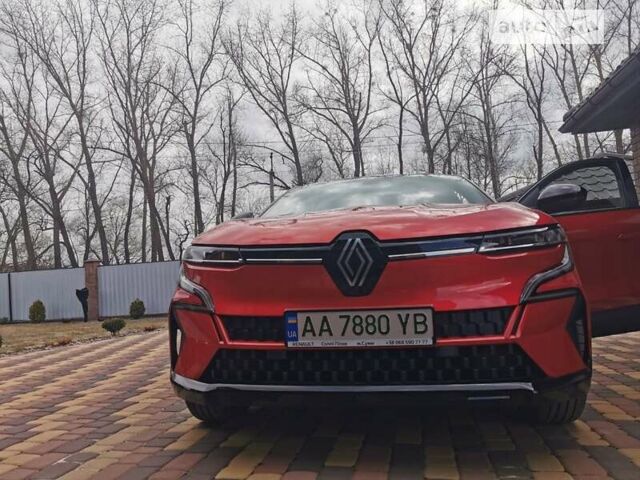 Червоний Рено Megane E-Tech, об'ємом двигуна 0 л та пробігом 4 тис. км за 34000 $, фото 10 на Automoto.ua