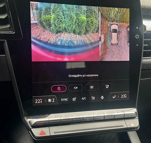 Красный Рено Megane E-Tech, объемом двигателя 0 л и пробегом 38 тыс. км за 19995 $, фото 107 на Automoto.ua