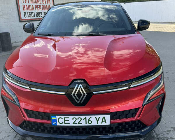 Красный Рено Megane E-Tech, объемом двигателя 0 л и пробегом 3 тыс. км за 26867 $, фото 4 на Automoto.ua