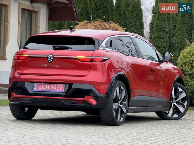 Красный Рено Megane E-Tech, объемом двигателя 0 л и пробегом 38 тыс. км за 19995 $, фото 41 на Automoto.ua