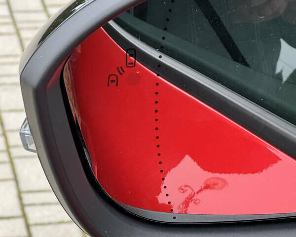 Красный Рено Megane E-Tech, объемом двигателя 0 л и пробегом 38 тыс. км за 19995 $, фото 26 на Automoto.ua