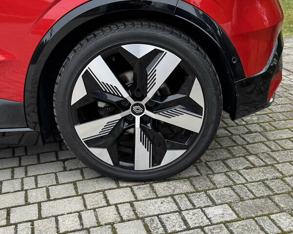 Красный Рено Megane E-Tech, объемом двигателя 0 л и пробегом 38 тыс. км за 19995 $, фото 28 на Automoto.ua